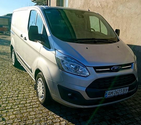 Сірий Форд Custom, об'ємом двигуна 2.2 л та пробігом 255 тис. км за 12500 $, фото 2 на Automoto.ua