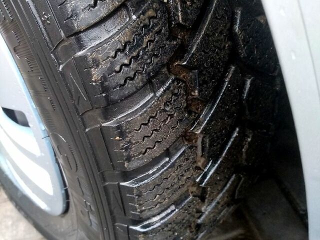 Сірий Форд Custom, об'ємом двигуна 2 л та пробігом 286 тис. км за 12200 $, фото 3 на Automoto.ua