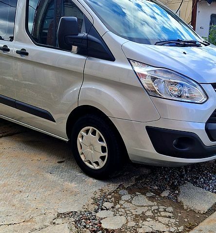 Серый Форд Custom, объемом двигателя 2 л и пробегом 191 тыс. км за 14000 $, фото 6 на Automoto.ua