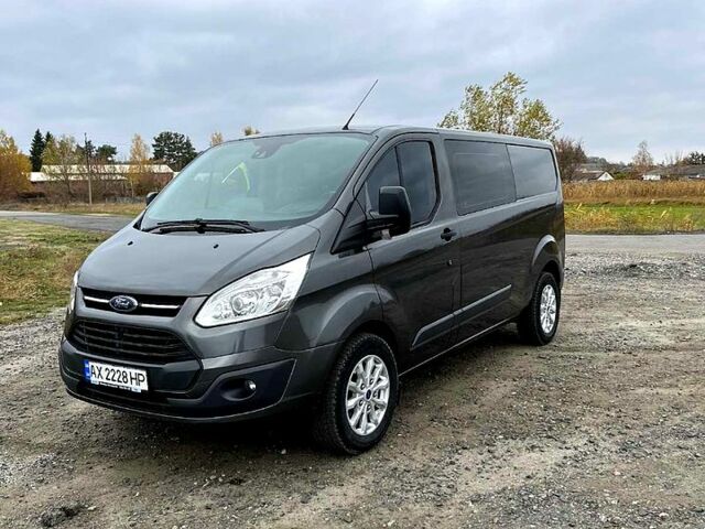 Серый Форд Custom, объемом двигателя 2.2 л и пробегом 200 тыс. км за 16500 $, фото 2 на Automoto.ua