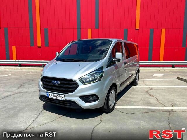 Серый Форд Custom, объемом двигателя 2 л и пробегом 195 тыс. км за 22500 $, фото 11 на Automoto.ua