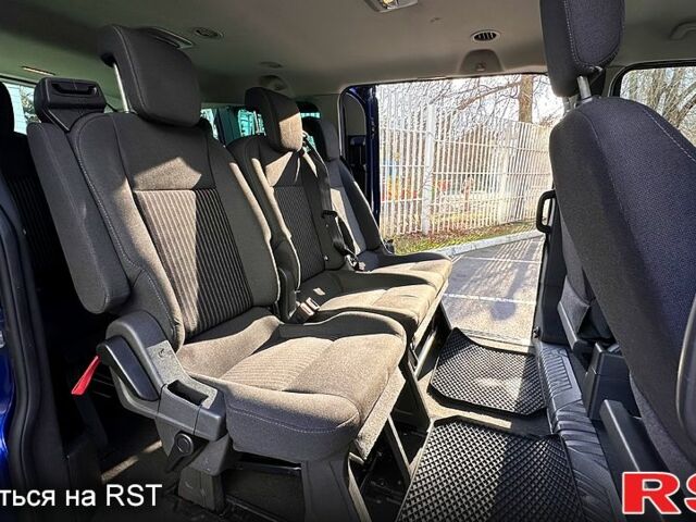 Синий Форд Custom, объемом двигателя 2.2 л и пробегом 280 тыс. км за 16200 $, фото 8 на Automoto.ua