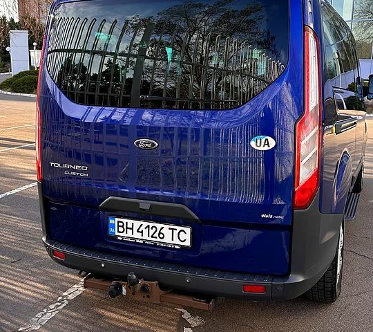 Синий Форд Custom, объемом двигателя 2.2 л и пробегом 280 тыс. км за 16200 $, фото 4 на Automoto.ua
