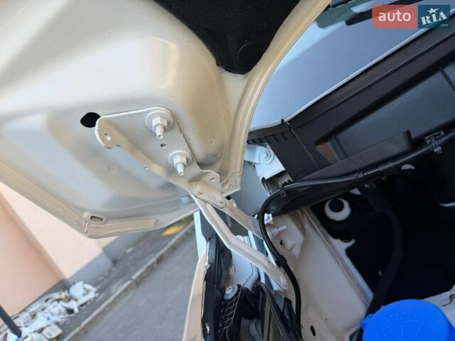 Білий Форд E-Transit, об'ємом двигуна 0 л та пробігом 43 тис. км за 34500 $, фото 57 на Automoto.ua