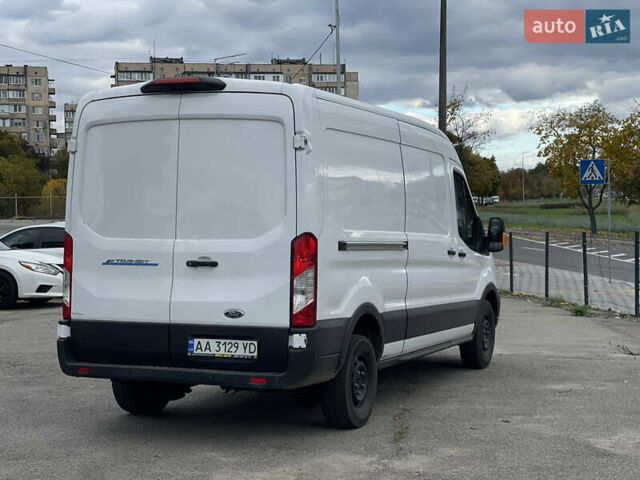 Белый Форд E-Transit, объемом двигателя 0 л и пробегом 53 тыс. км за 28950 $, фото 8 на Automoto.ua