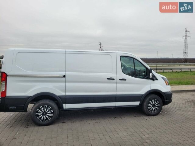Білий Форд E-Transit, об'ємом двигуна 0 л та пробігом 47 тис. км за 33000 $, фото 17 на Automoto.ua