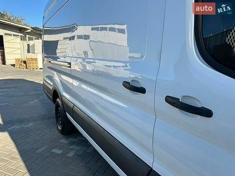 Білий Форд E-Transit, об'ємом двигуна 0 л та пробігом 94 тис. км за 34900 $, фото 29 на Automoto.ua