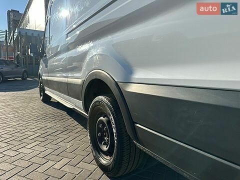 Білий Форд E-Transit, об'ємом двигуна 0 л та пробігом 94 тис. км за 34900 $, фото 3 на Automoto.ua