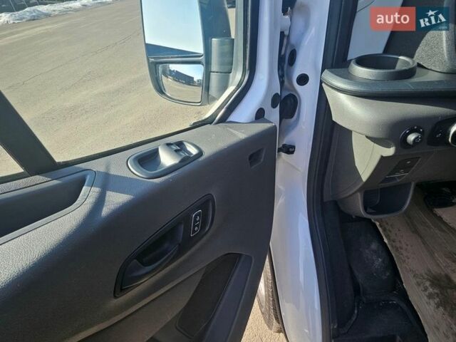 Білий Форд E-Transit, об'ємом двигуна 0 л та пробігом 75 тис. км за 30000 $, фото 15 на Automoto.ua