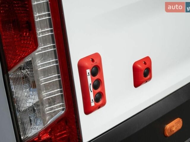 Білий Форд E-Transit, об'ємом двигуна 0 л та пробігом 93 тис. км за 35500 $, фото 8 на Automoto.ua