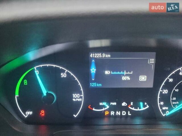 Білий Форд E-Transit, об'ємом двигуна 0 л та пробігом 41 тис. км за 35000 $, фото 22 на Automoto.ua