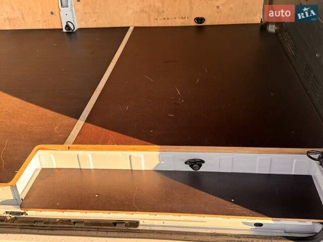 Белый Форд E-Transit, объемом двигателя 0 л и пробегом 31 тыс. км за 38500 $, фото 32 на Automoto.ua