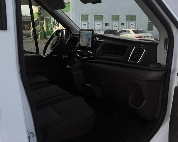 Белый Форд E-Transit, объемом двигателя 0 л и пробегом 37 тыс. км за 35500 $, фото 40 на Automoto.ua