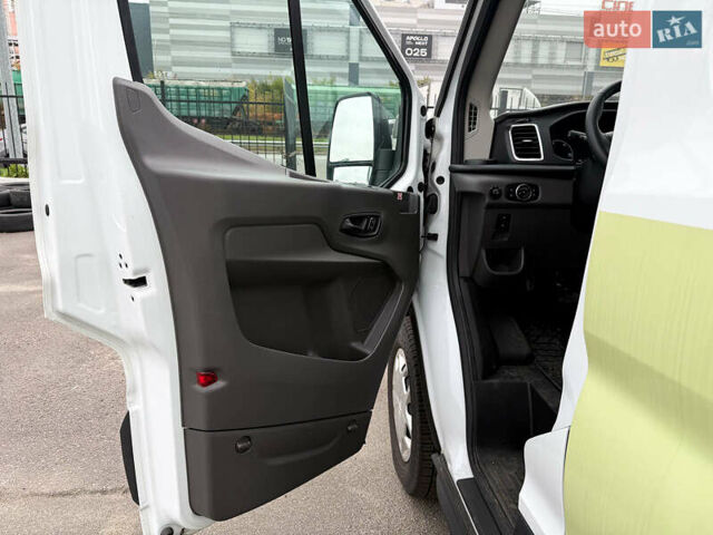 Белый Форд E-Transit, объемом двигателя 0 л и пробегом 4 тыс. км за 29999 $, фото 18 на Automoto.ua