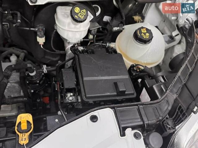 Белый Форд E-Transit, объемом двигателя 0 л и пробегом 31 тыс. км за 38500 $, фото 8 на Automoto.ua