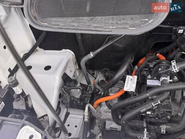 Белый Форд E-Transit, объемом двигателя 0 л и пробегом 37 тыс. км за 35500 $, фото 10 на Automoto.ua