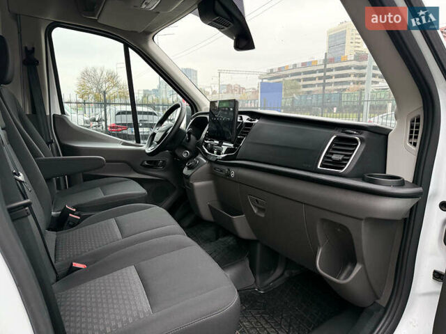 Белый Форд E-Transit, объемом двигателя 0 л и пробегом 4 тыс. км за 29999 $, фото 15 на Automoto.ua