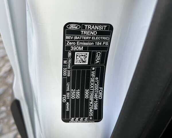 Белый Форд E-Transit, объемом двигателя 0 л и пробегом 26 тыс. км за 32999 $, фото 35 на Automoto.ua