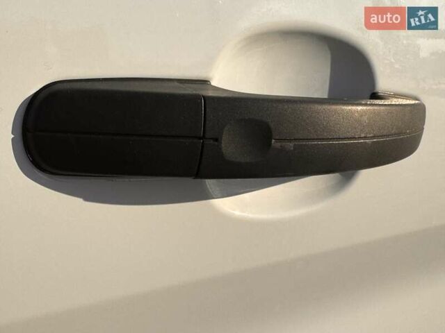 Белый Форд E-Transit, объемом двигателя 0 л и пробегом 31 тыс. км за 38500 $, фото 33 на Automoto.ua