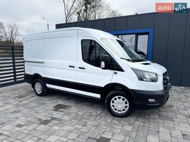 Белый Форд E-Transit, объемом двигателя 0 л и пробегом 9 тыс. км за 39900 $, фото 5 на Automoto.ua