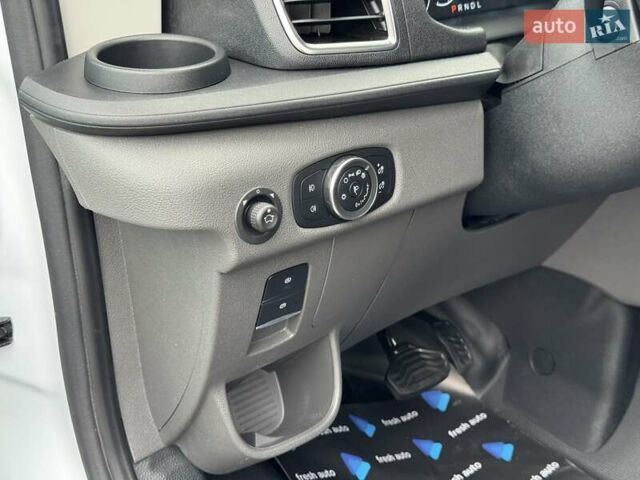 Белый Форд E-Transit, объемом двигателя 0 л и пробегом 9 тыс. км за 39900 $, фото 15 на Automoto.ua