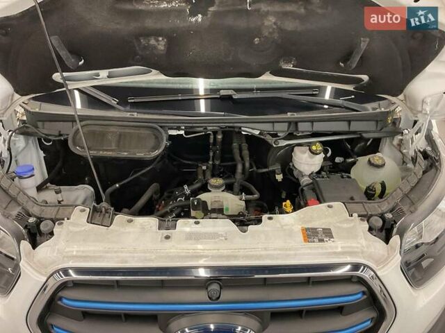 Білий Форд E-Transit, об'ємом двигуна 0 л та пробігом 38 тис. км за 33000 $, фото 11 на Automoto.ua