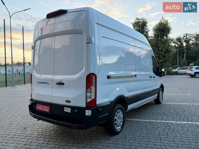 Білий Форд E-Transit, об'ємом двигуна 0 л та пробігом 23 тис. км за 37800 $, фото 8 на Automoto.ua