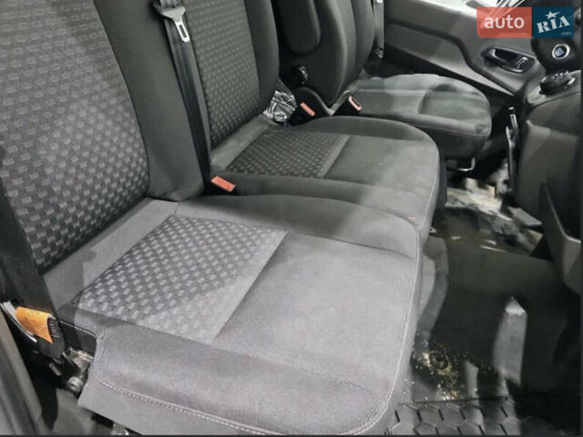 Белый Форд E-Transit, объемом двигателя 0 л и пробегом 54 тыс. км за 29500 $, фото 10 на Automoto.ua