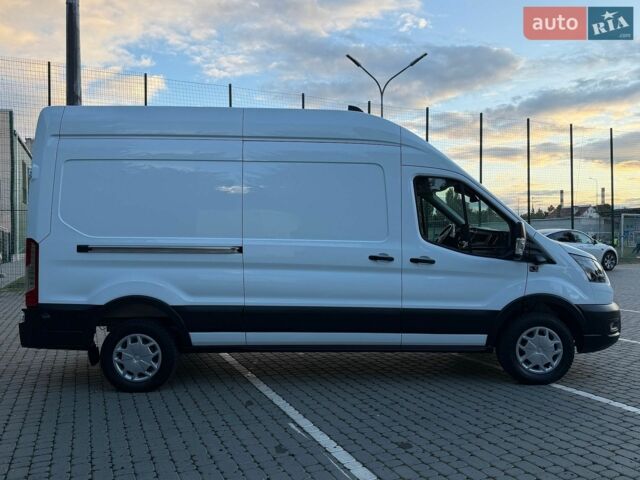 Білий Форд E-Transit, об'ємом двигуна 0 л та пробігом 23 тис. км за 37800 $, фото 9 на Automoto.ua