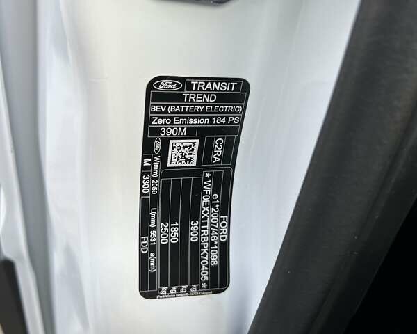 Белый Форд E-Transit, объемом двигателя 0 л и пробегом 26 тыс. км за 32999 $, фото 10 на Automoto.ua