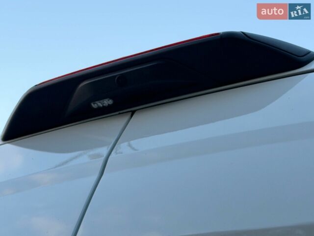 Білий Форд E-Transit, об'ємом двигуна 0 л та пробігом 23 тис. км за 37800 $, фото 16 на Automoto.ua