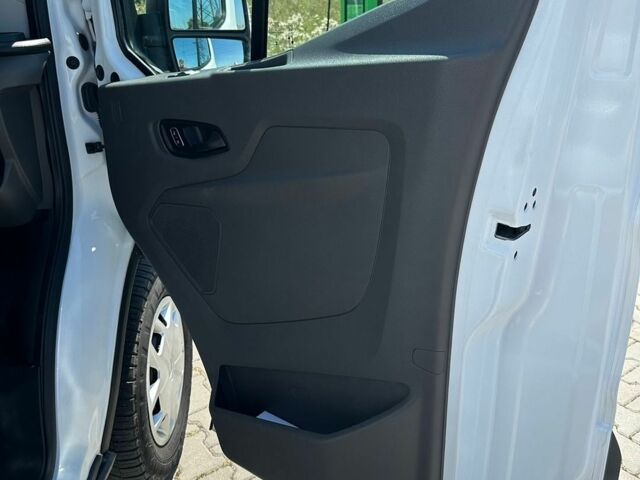 Белый Форд E-Transit, объемом двигателя 0 л и пробегом 41 тыс. км за 38700 $, фото 14 на Automoto.ua