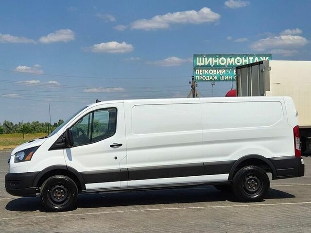 Білий Форд E-Transit, об'ємом двигуна 0 л та пробігом 60 тис. км за 32000 $, фото 4 на Automoto.ua