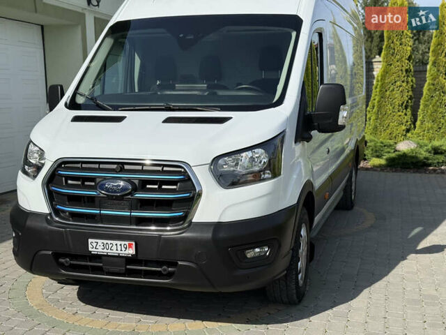 Белый Форд E-Transit, объемом двигателя 0 л и пробегом 40 тыс. км за 33000 $, фото 15 на Automoto.ua