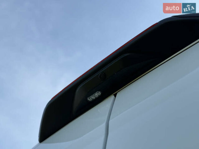 Белый Форд E-Transit, объемом двигателя 0 л и пробегом 40 тыс. км за 33000 $, фото 23 на Automoto.ua
