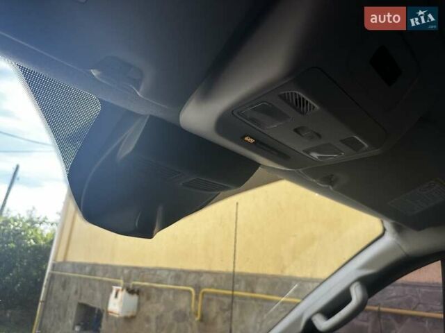 Серый Форд E-Transit, объемом двигателя 0 л и пробегом 46 тыс. км за 31900 $, фото 9 на Automoto.ua