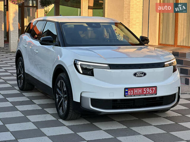 Белый Форд Explorer EV, объемом двигателя 0 л и пробегом 5 тыс. км за 38000 $, фото 15 на Automoto.ua