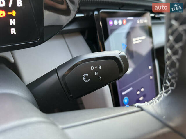 Белый Форд Explorer EV, объемом двигателя 0 л и пробегом 5 тыс. км за 38000 $, фото 79 на Automoto.ua