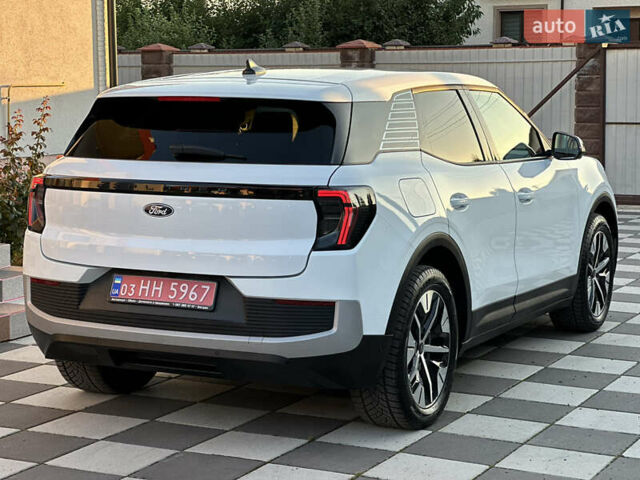 Белый Форд Explorer EV, объемом двигателя 0 л и пробегом 5 тыс. км за 38000 $, фото 16 на Automoto.ua