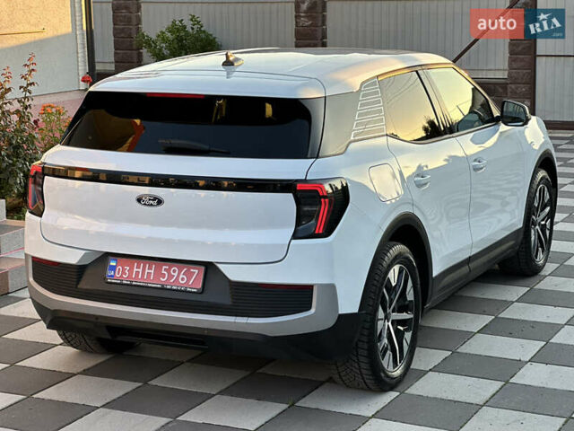 Белый Форд Explorer EV, объемом двигателя 0 л и пробегом 5 тыс. км за 38000 $, фото 17 на Automoto.ua