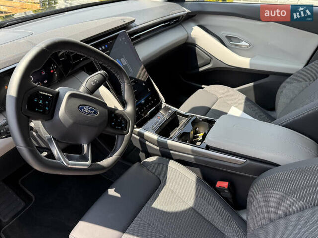 Черный Форд Explorer EV, объемом двигателя 0 л и пробегом 1 тыс. км за 34999 $, фото 22 на Automoto.ua