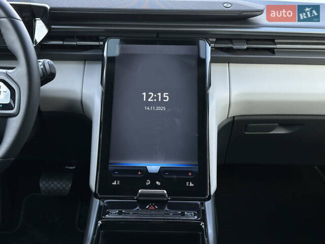 Синий Форд Explorer EV, объемом двигателя 0 л и пробегом 8 тыс. км за 35900 $, фото 12 на Automoto.ua