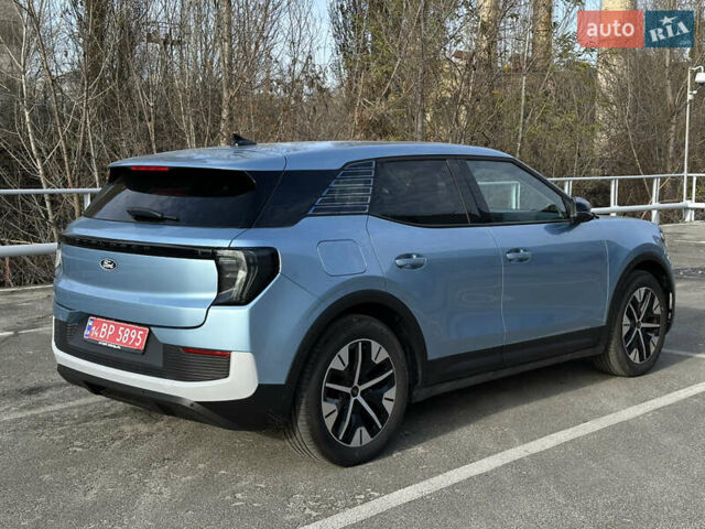 Синий Форд Explorer EV, объемом двигателя 0 л и пробегом 8 тыс. км за 35900 $, фото 3 на Automoto.ua