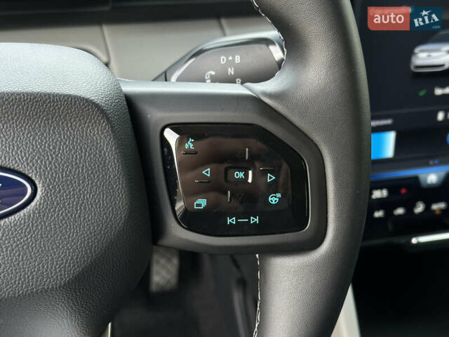 Синий Форд Explorer EV, объемом двигателя 0 л и пробегом 8 тыс. км за 35900 $, фото 26 на Automoto.ua