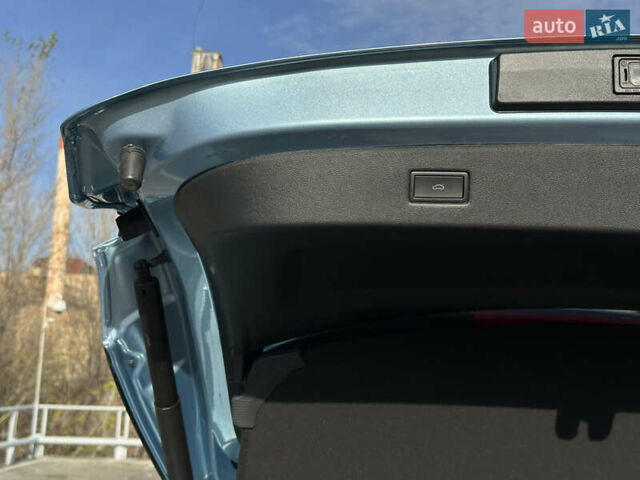 Синий Форд Explorer EV, объемом двигателя 0 л и пробегом 8 тыс. км за 35900 $, фото 40 на Automoto.ua