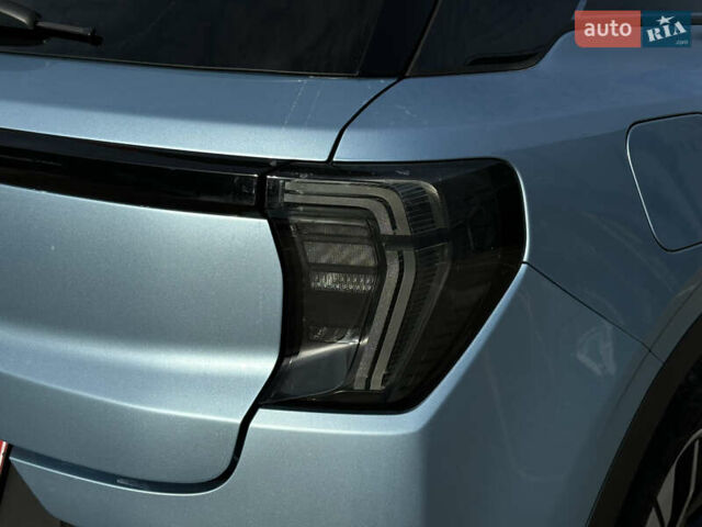 Синий Форд Explorer EV, объемом двигателя 0 л и пробегом 8 тыс. км за 35900 $, фото 44 на Automoto.ua