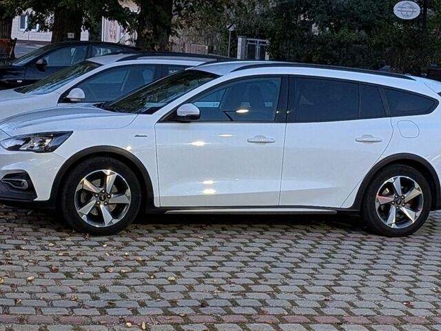 Білий Форд Focus Active, об'ємом двигуна 2 л та пробігом 190 тис. км за 16500 $, фото 12 на Automoto.ua
