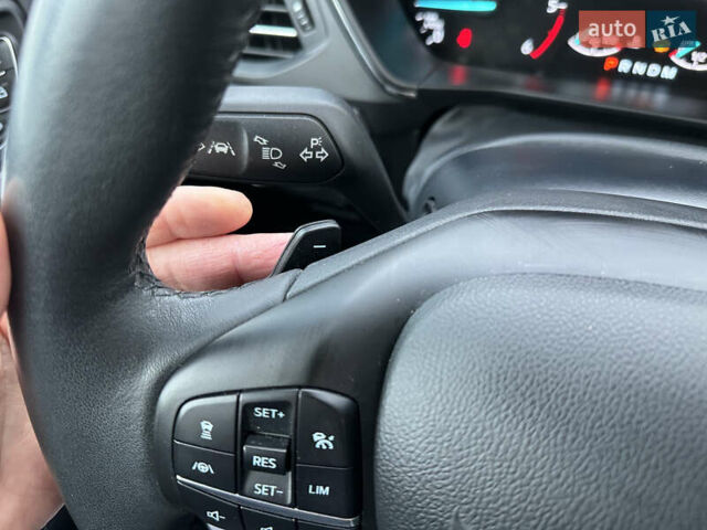 Белый Форд Focus Active, объемом двигателя 1.5 л и пробегом 165 тыс. км за 15200 $, фото 18 на Automoto.ua