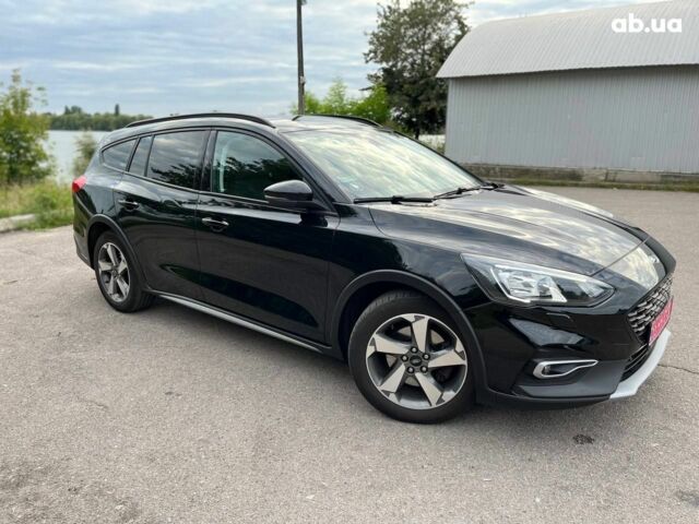 Черный Форд Focus Active, объемом двигателя 1.5 л и пробегом 156 тыс. км за 16000 $, фото 3 на Automoto.ua