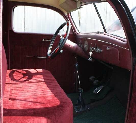 Черный Форд Model 48, объемом двигателя 2.1 л и пробегом 50 тыс. км за 45000 $, фото 12 на Automoto.ua